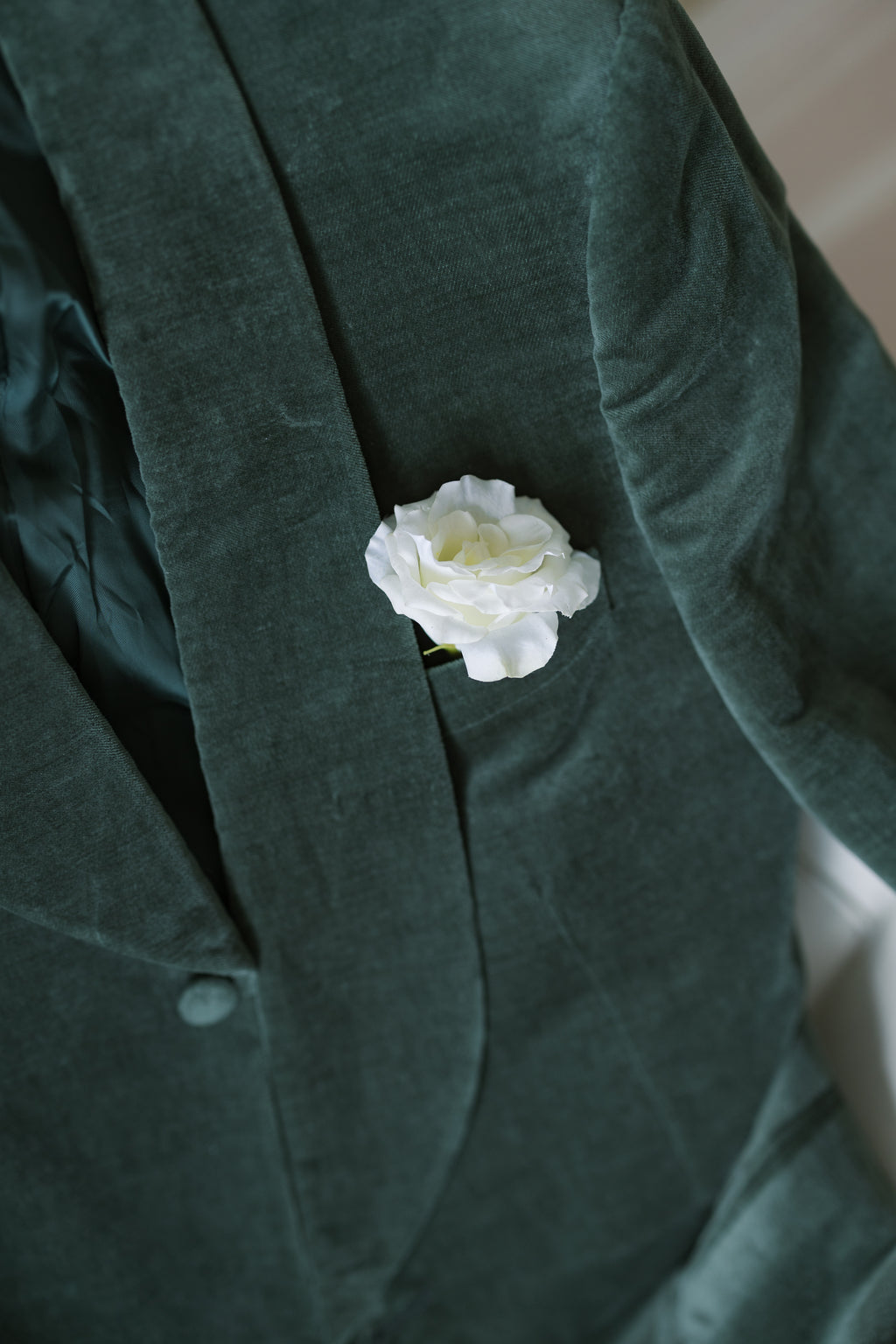 Buttonhole - The Robin