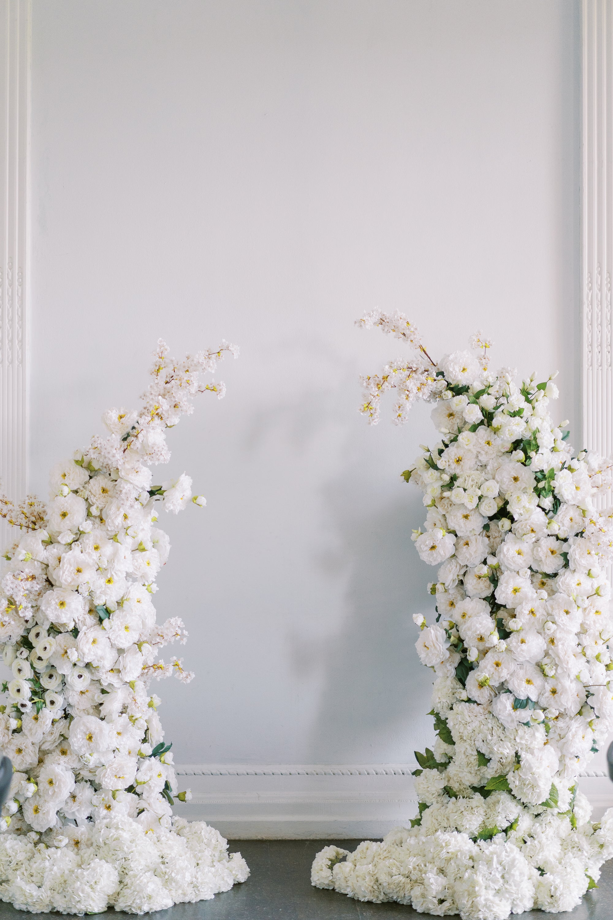 Faux Flower Columns - To Hire